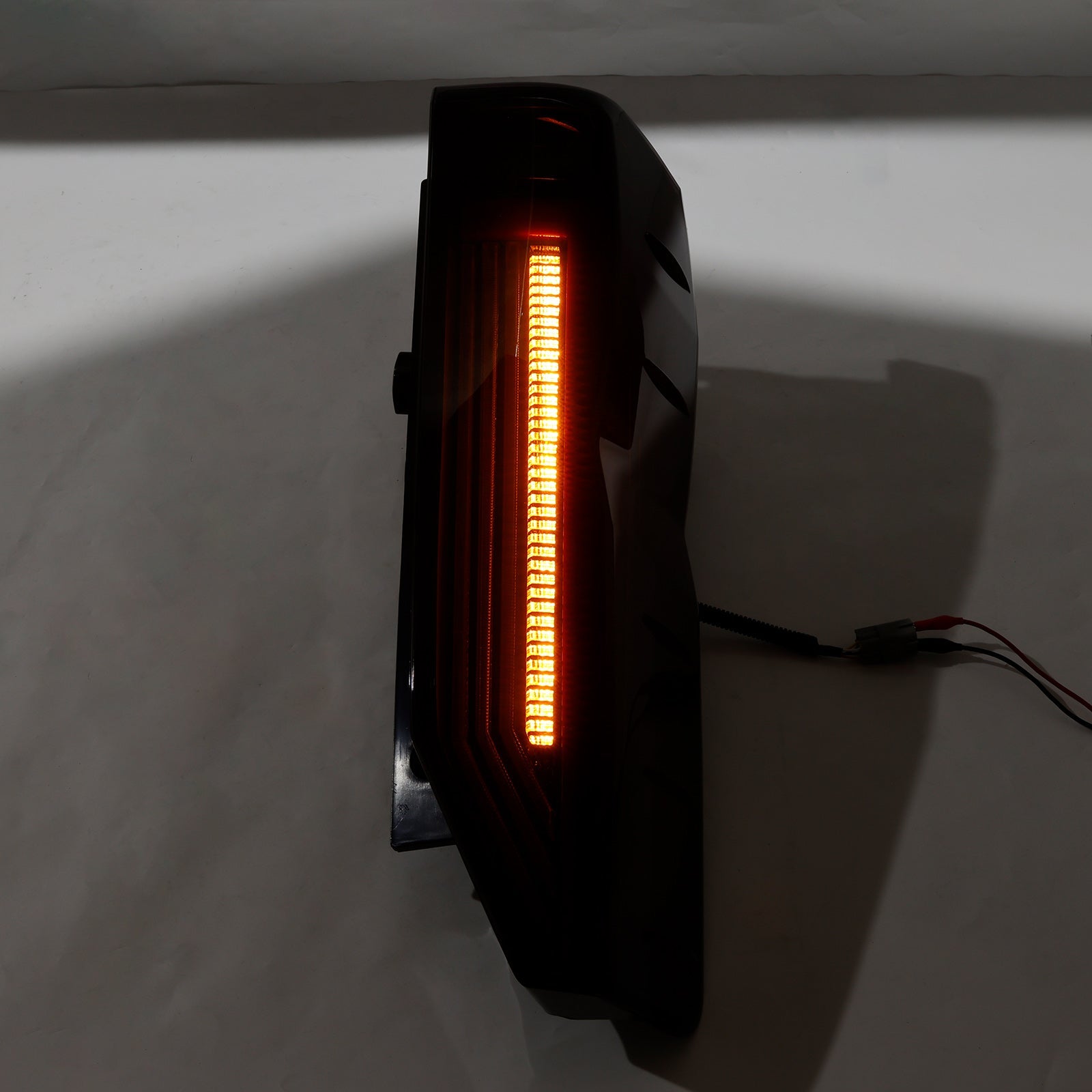 Links en rechts LED-achterlichtmontage voor Toyota Hiace 6e H300 2019-2023