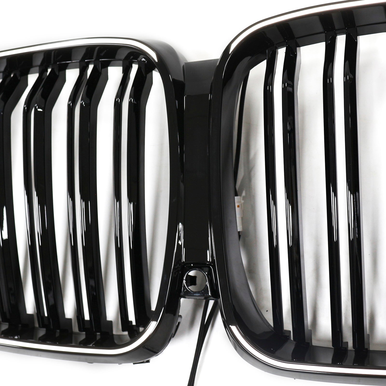 Črna sprednja rešetka z dvojnimi trakovi za BMW X5 G05 M-Performance 2019-2022 51137454887