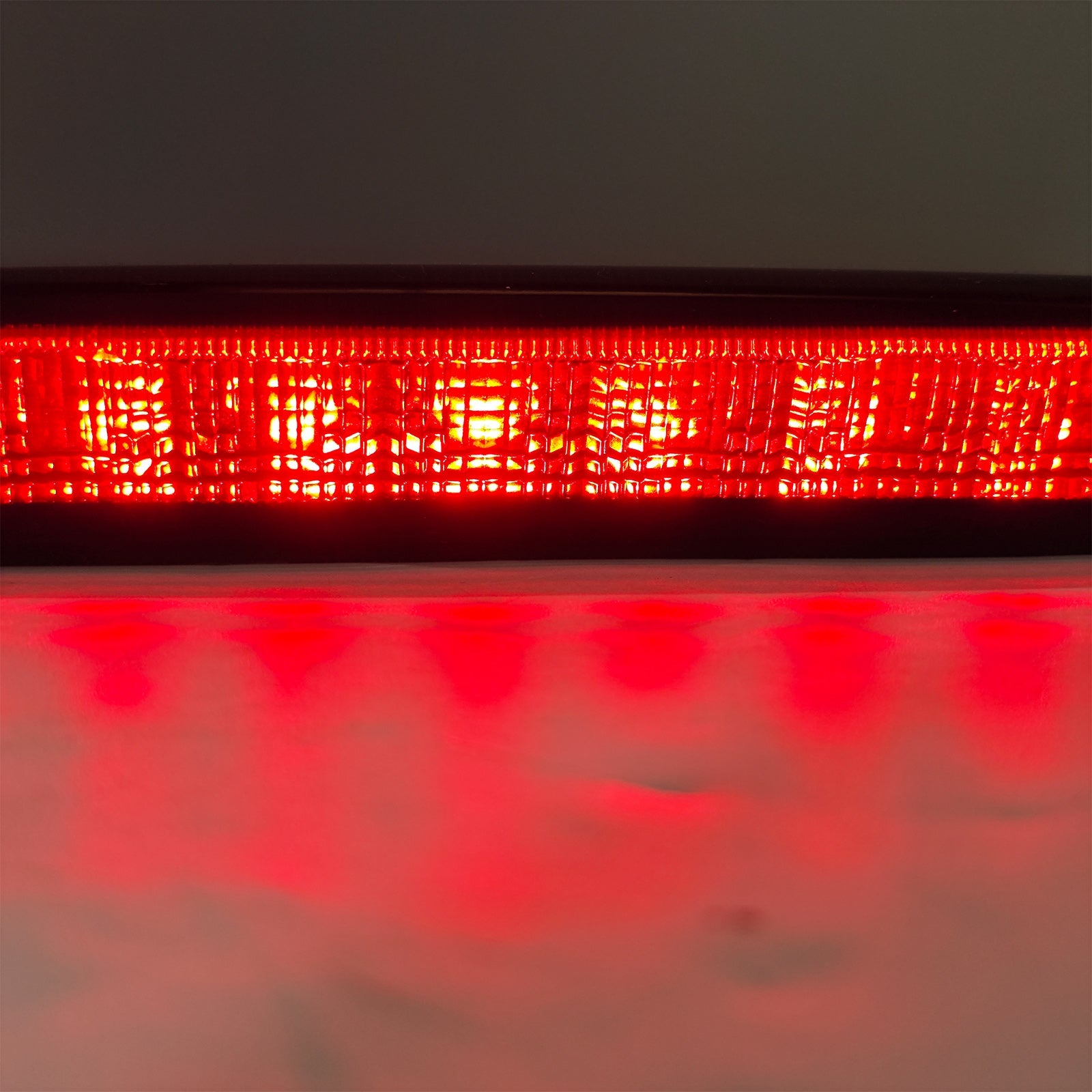 Tercera parada de incendio planteada para Subaru Outback 2010-2014 84701AJ01A BLK