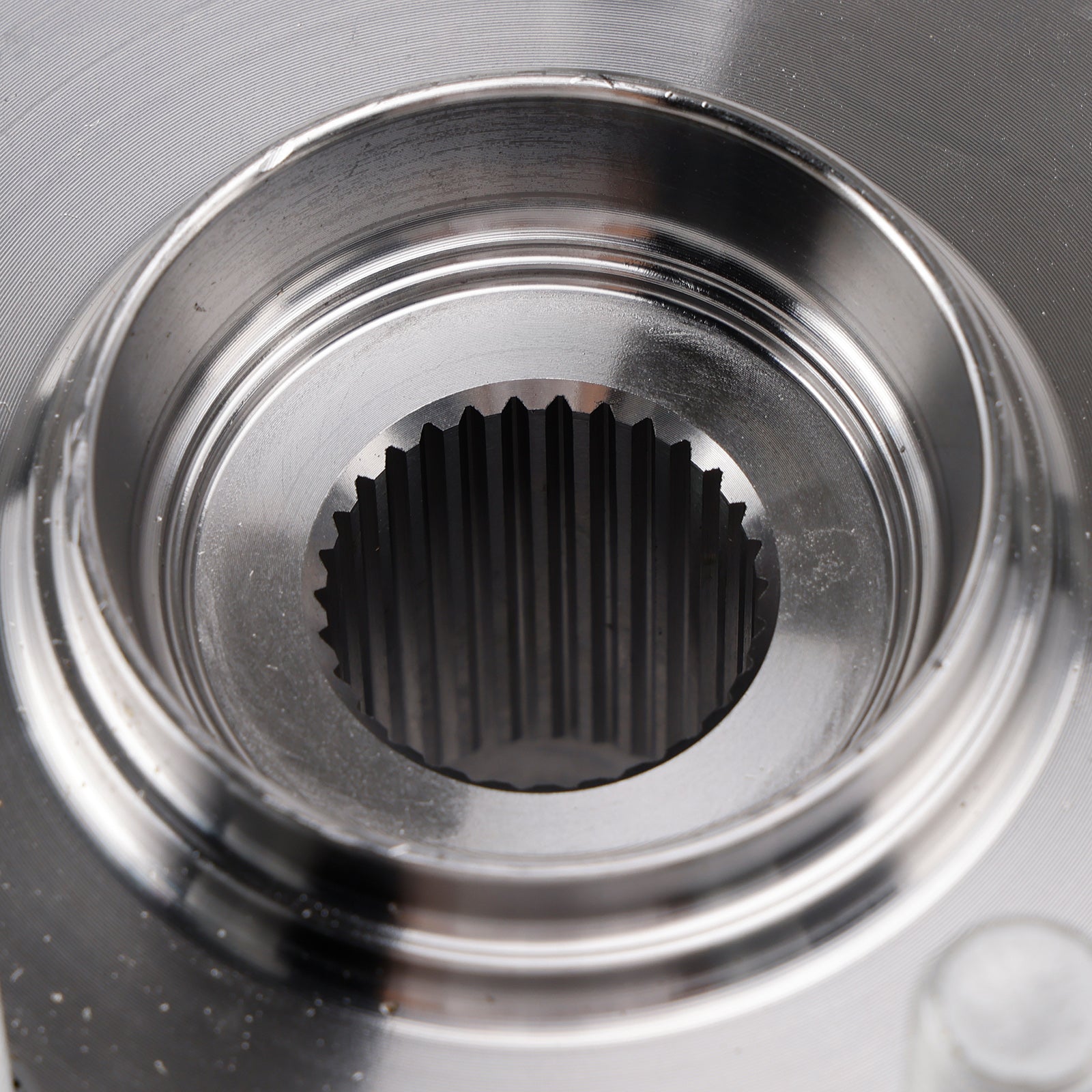 Etupyörän napa ja laakeri Honda Ridgelineen 2006-2014 (44300-SJC-A01)