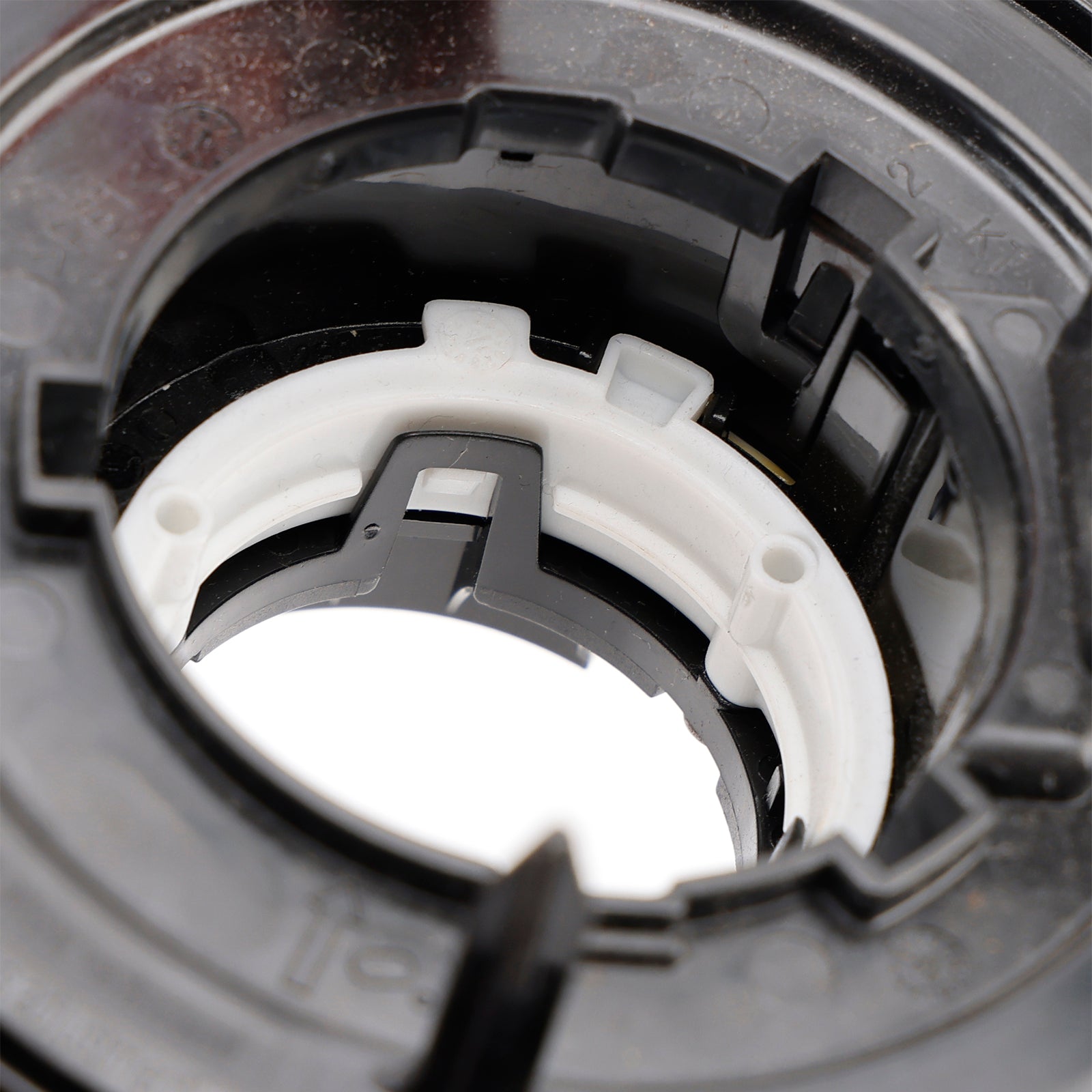 Spiralni kabel za zračne blazine za VW Jetta (oktober 2010-avgust 2012/april 2013-december 2017)-Pomlad 5K0953569AH