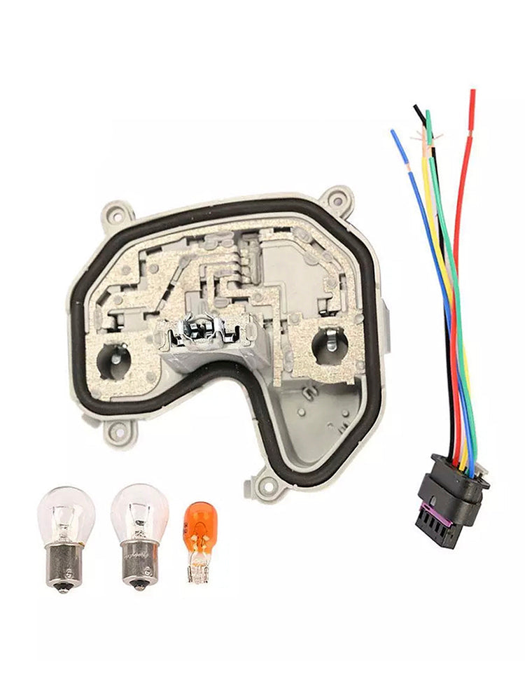 Prosta tylna część światła i żarówka dla Jeep Renegade 2015-2023 68270837AA