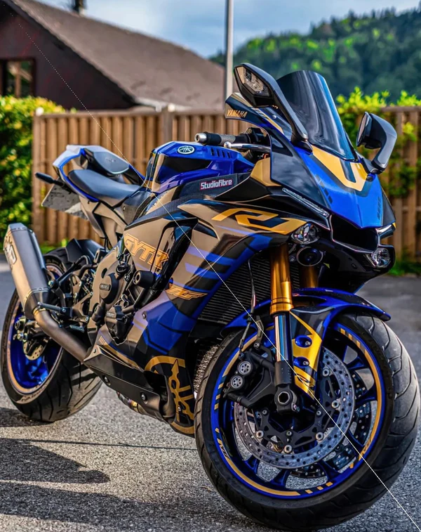 Kit de carénage Amotopart pour Yamaha YZF 1000 R1 2015-2019 générique