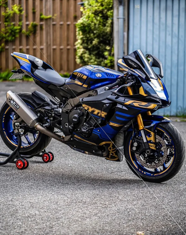 Kit de carénage Amotopart pour Yamaha YZF 1000 R1 2015-2019 générique