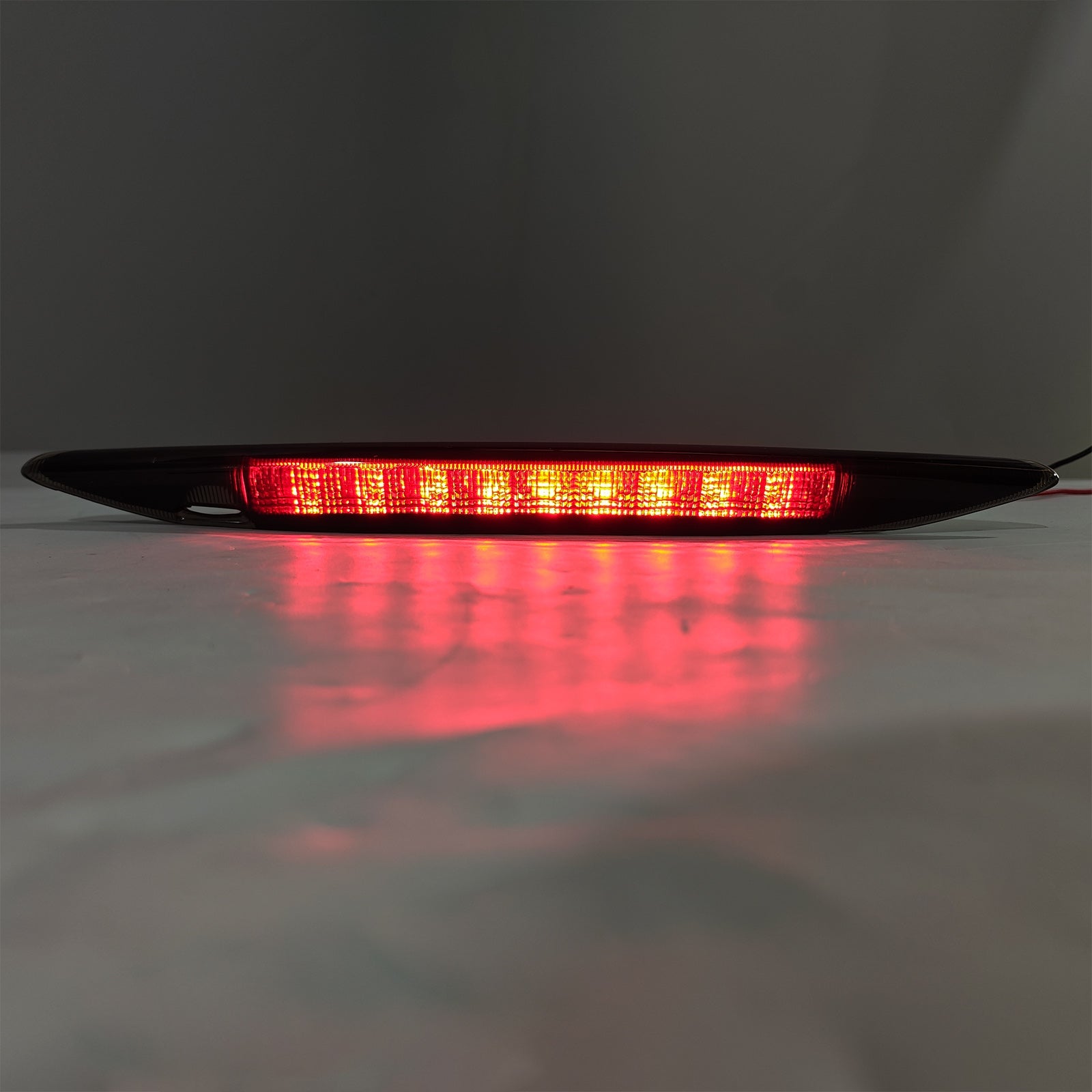 Tercera parada de incendio planteada para Subaru Outback 2010-2014 84701AJ01A BLK