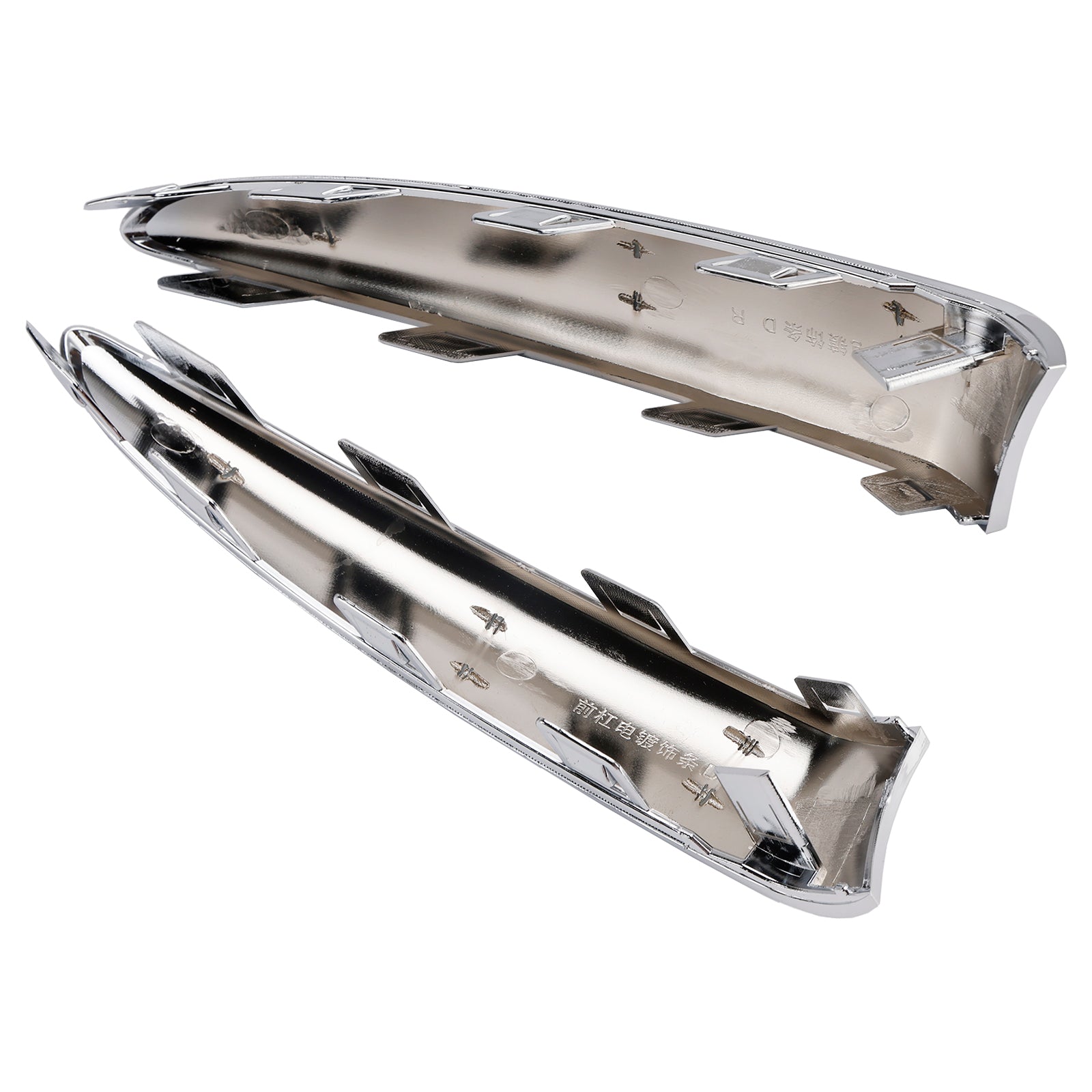 Listwy zderzaka przedniego lewego i prawego chromowane do Fiata 500 Lounge (sierpień 2015 - 2020).