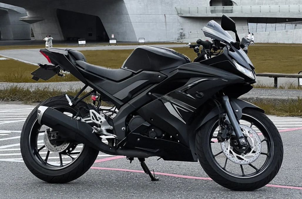 Kit de carénage injecté en plastique pour Yamaha YZF R15 2018-2024