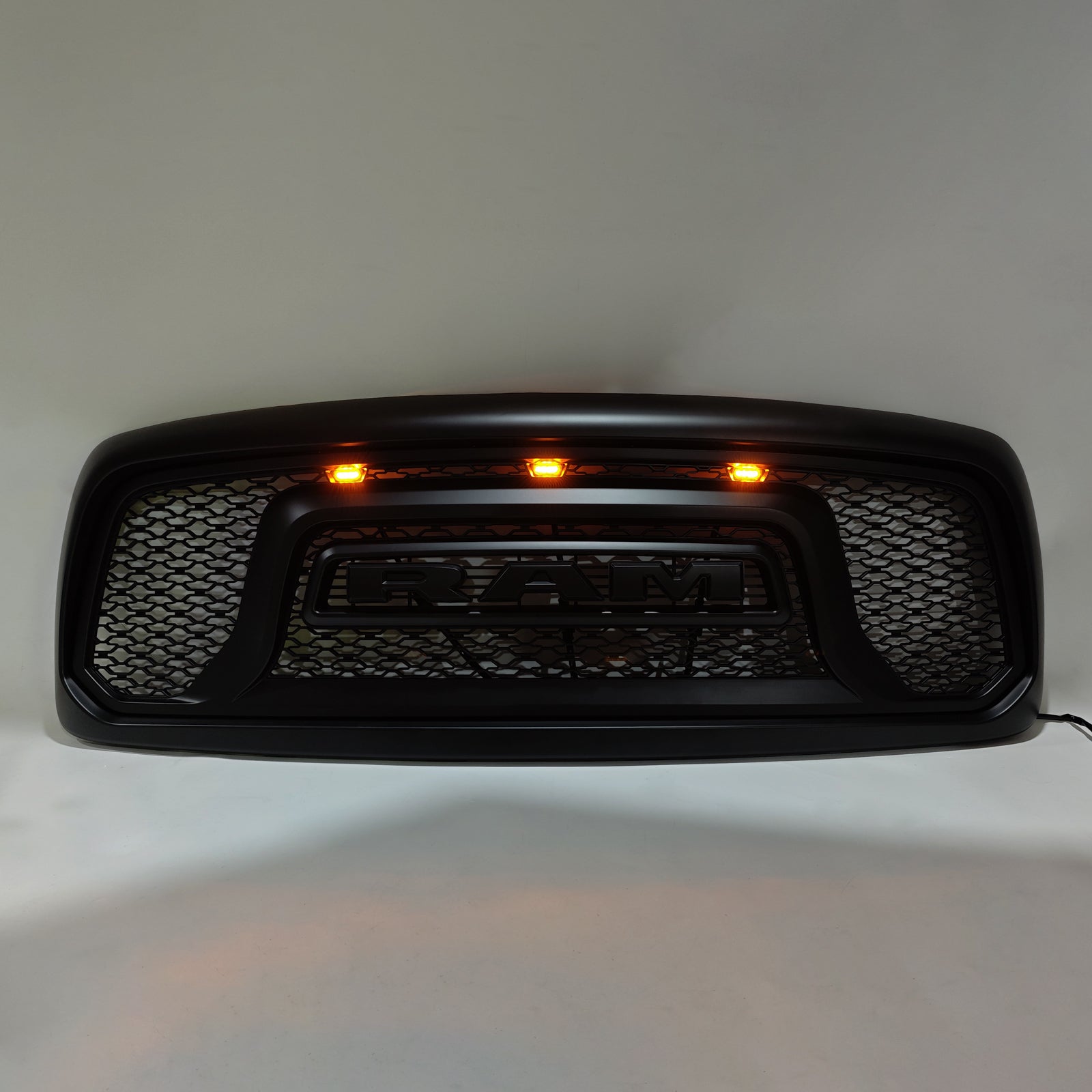 Grille de pare-chocs avant style rebelle pour Dodge RAM 1500/2500/3500 2002-2005