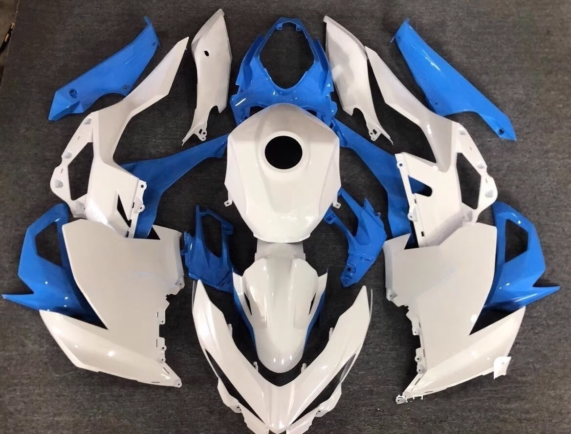 Amotopart Kawasaki EX400/Ninja400 2018-2023 ABS muovinen korirakennesarja