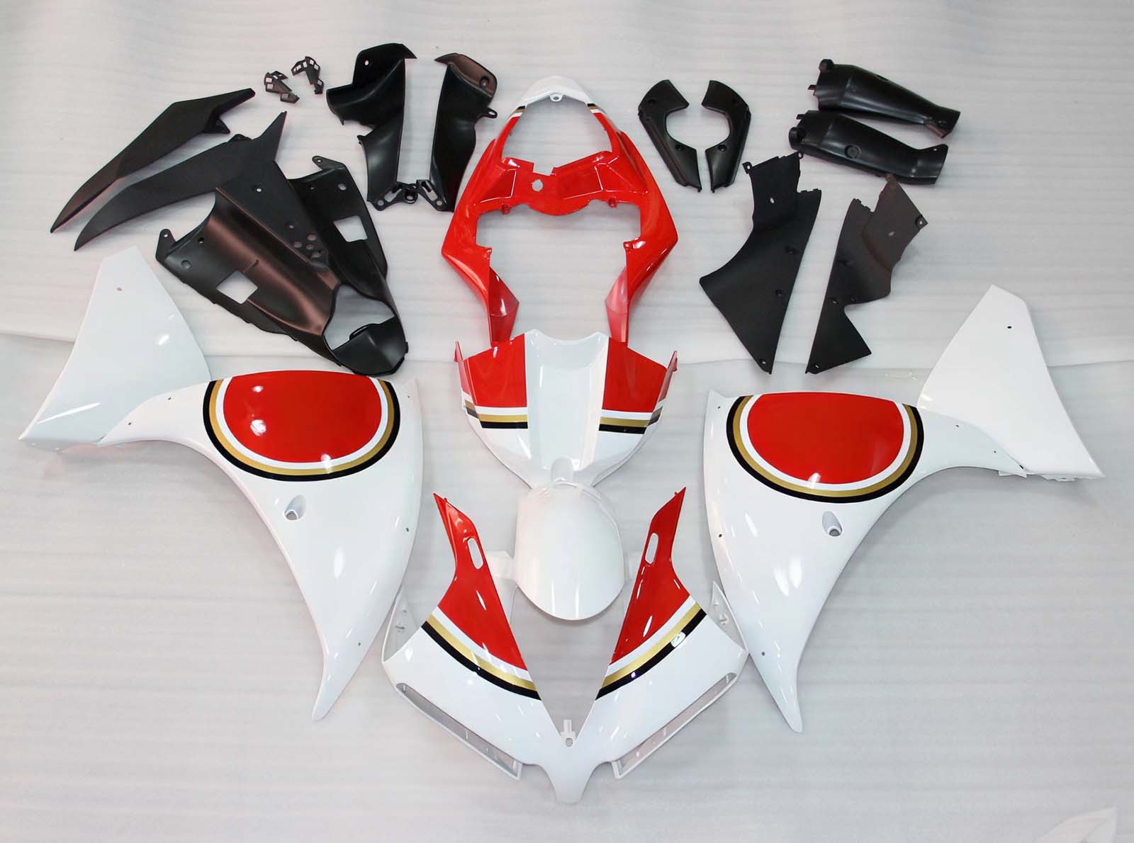 Plastikowe owiewki Amotopart 2012-2014 Yamaha YZF R1 Czerwone Białe Lucky Strike Generic