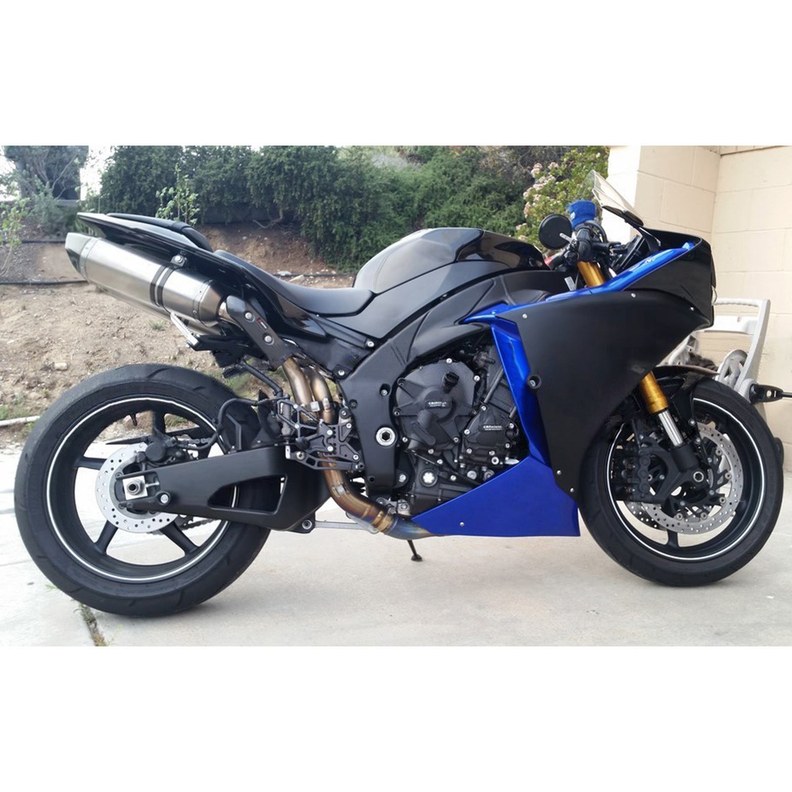 Zestaw owiewek Amotopart do Yamaha YZF 1000 R1 2012-2014 ogólny