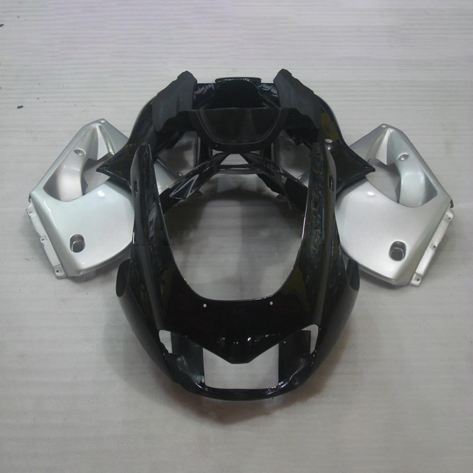 Zestaw owiewek Amotopart Yamaha YZF1000R Thunderace 1997-2007