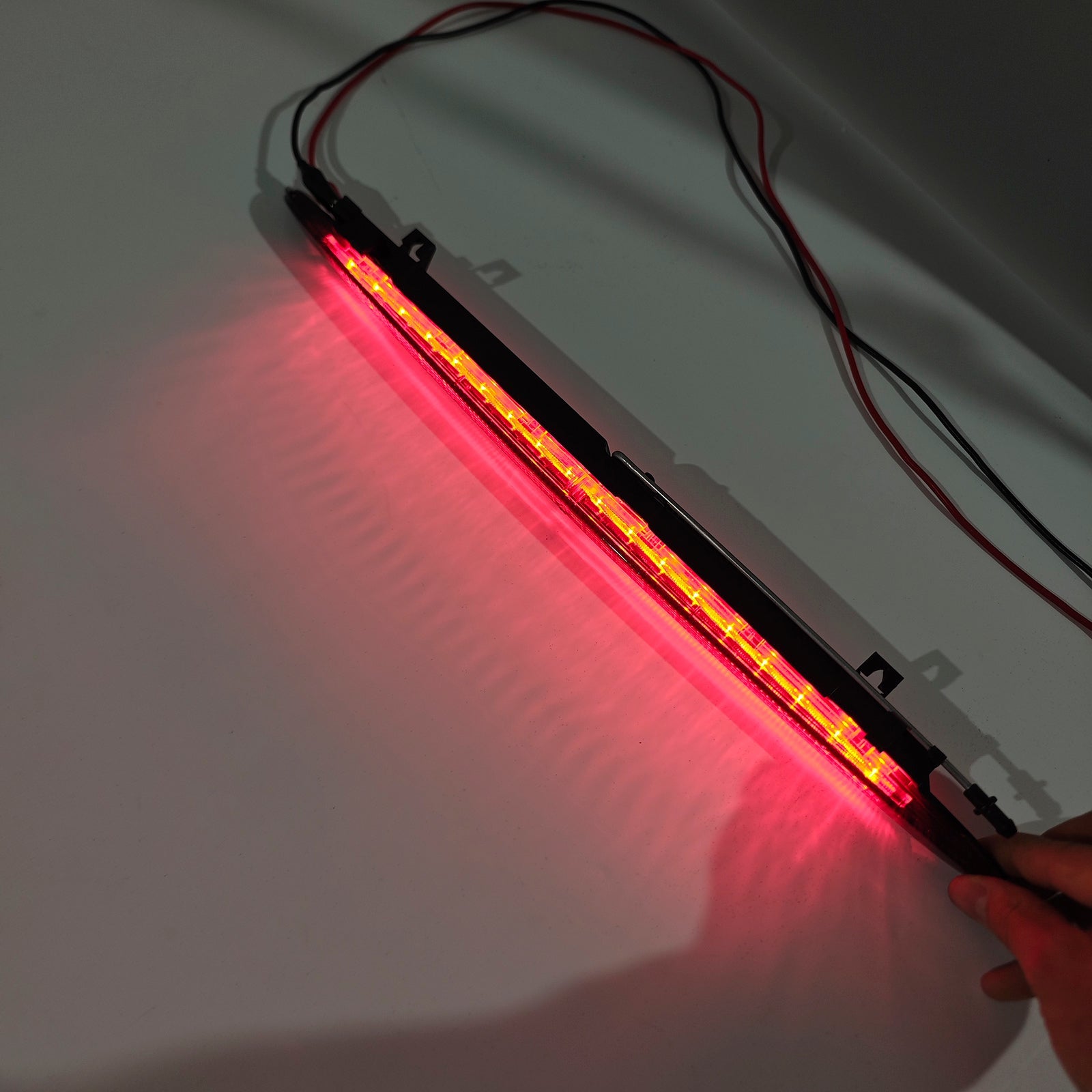 Troisième feu stop arrière à LED pour VW Touareg (7LA, 7L6, 7L7) 2003-2010 7L6945097B