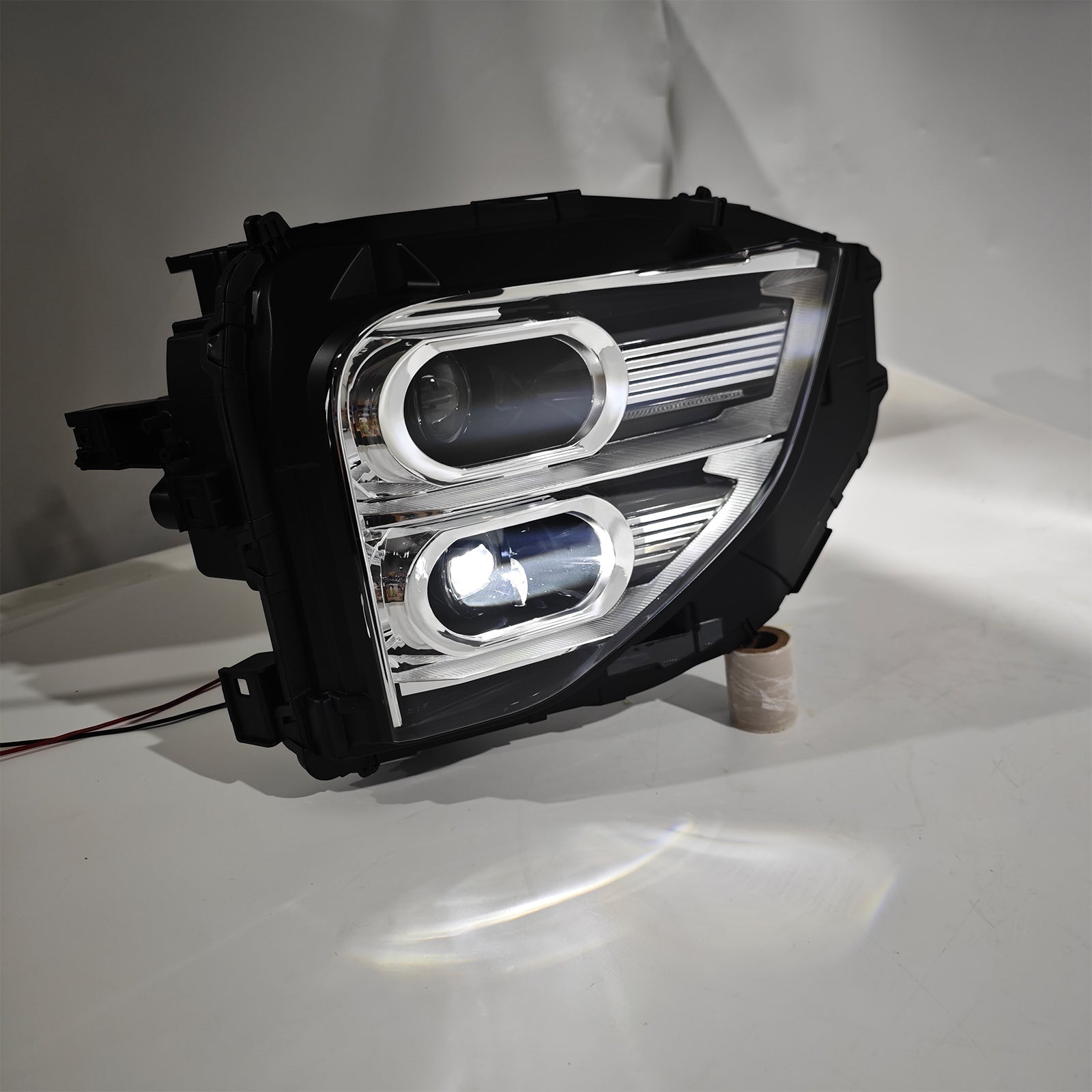 Rechter LED-koplamp 26010W270P staat voor Mitsubishi Eclipse Cross (2022-2025)