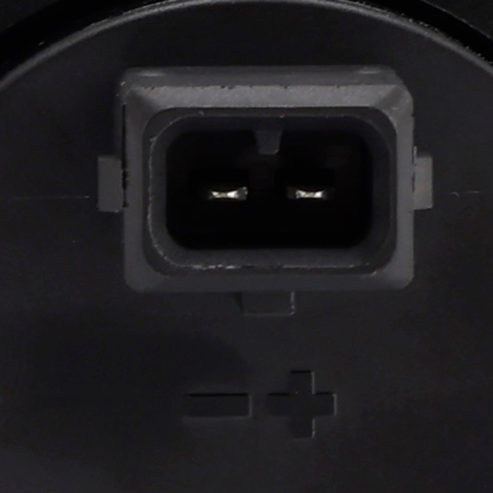 Sähköinen apuvesipumppu 64119197085 BMW E70 F15 X5 2007-2015