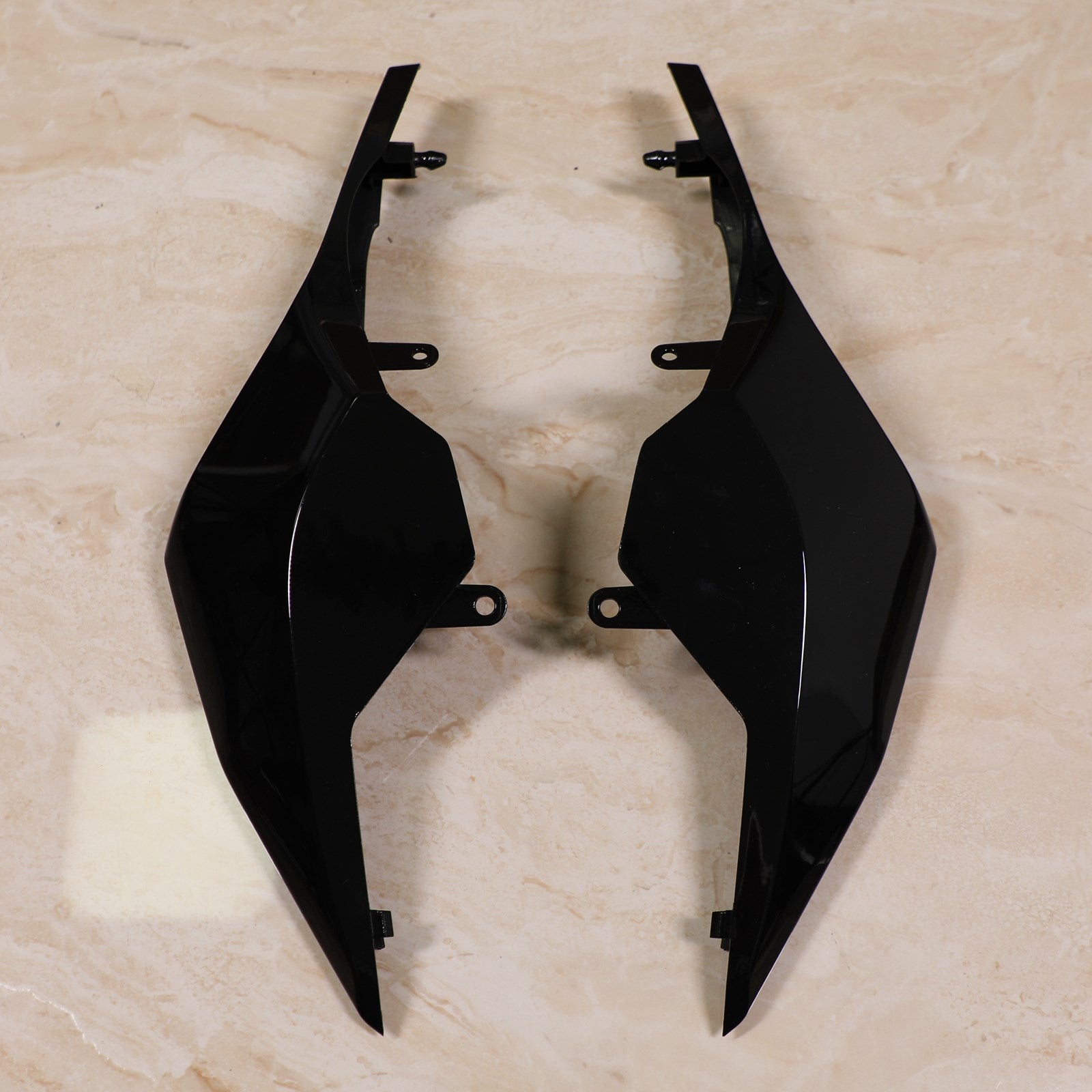 Injekcijski komplet, plastično telo za Honda CB 650R 2019-2020