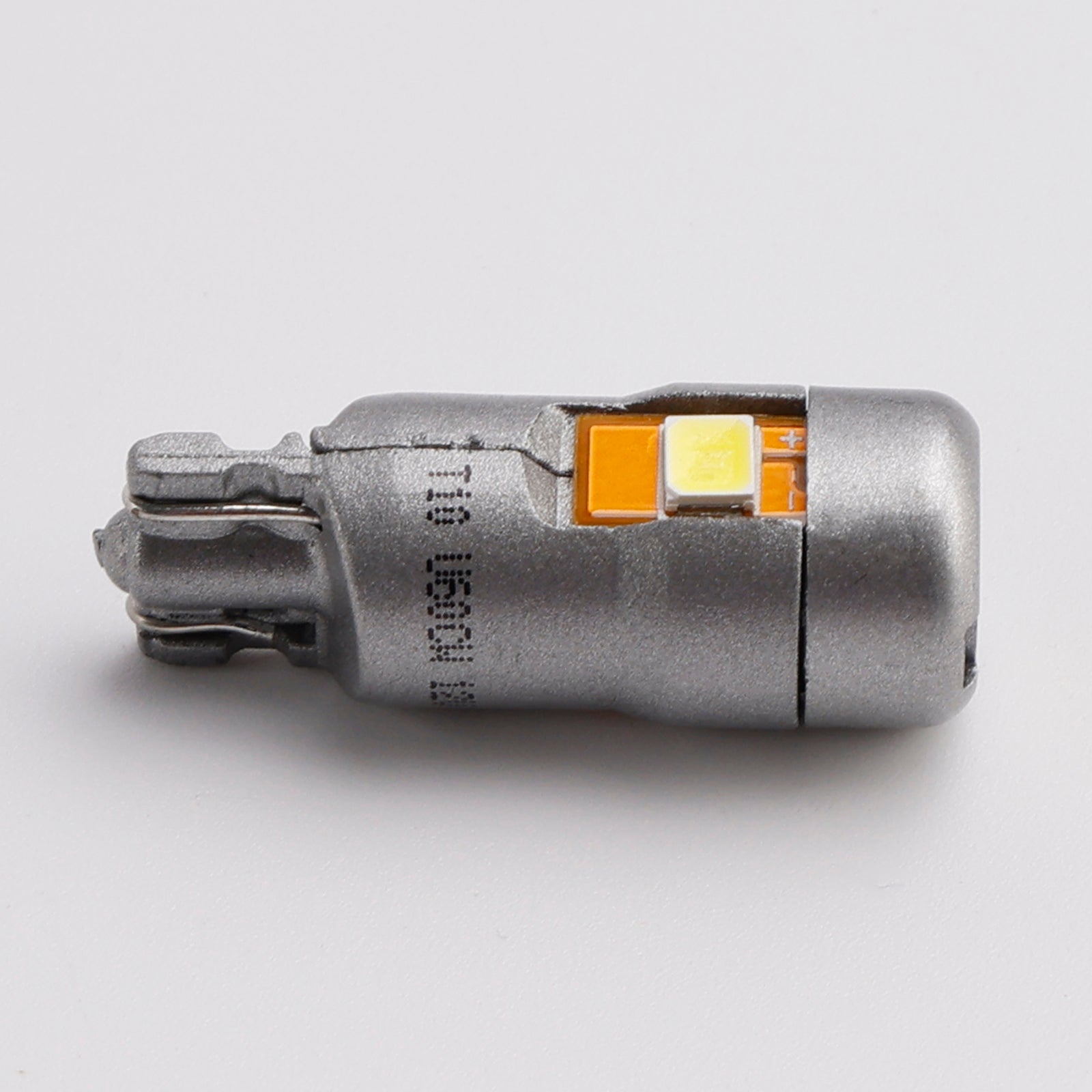 Faro per auto a LED T10 Ultinon Pro6000 W5W 11961U60CW 6000K 80LM per PHILIPS