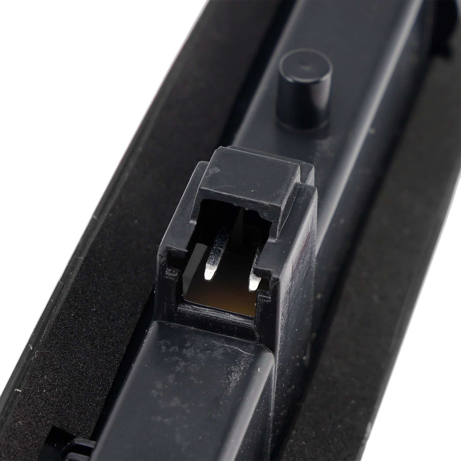 Tercera parada de incendio planteada para Subaru Outback 2010-2014 84701AJ01A BLK