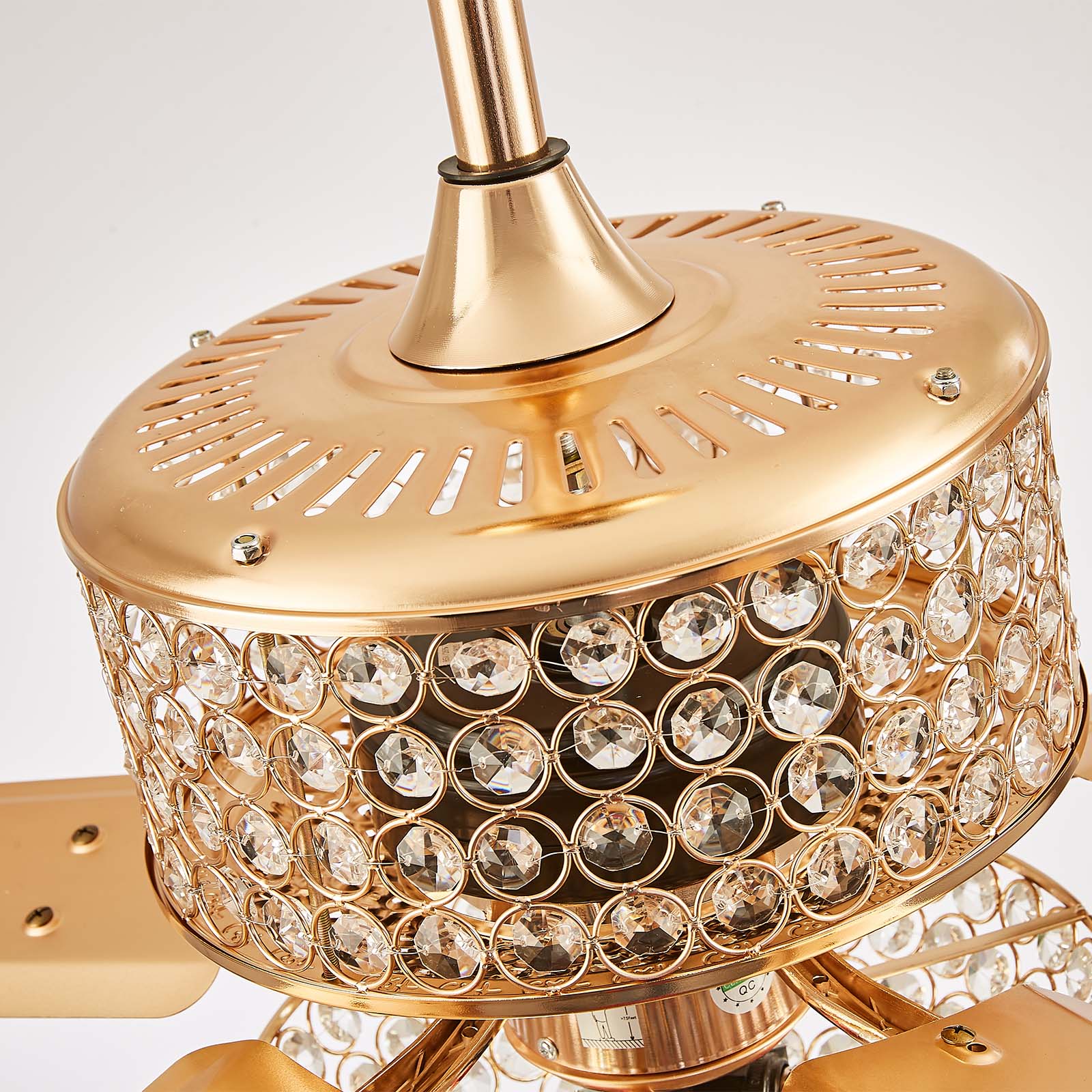 Ventilateur de Plafond Doré avec Lustre en Cristal 52" – Éclairage LED, Télécommande, 5 Pales, 6 Vitesses