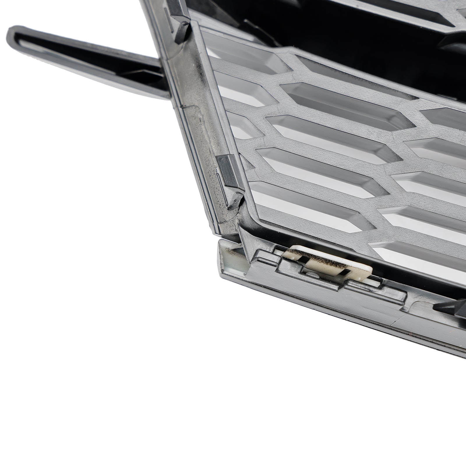 2016-2018 AUDI A6 C7 W/ACC Coppia di coperture della luce inferiore del paraurti anteriore Griglia 4G0807647A