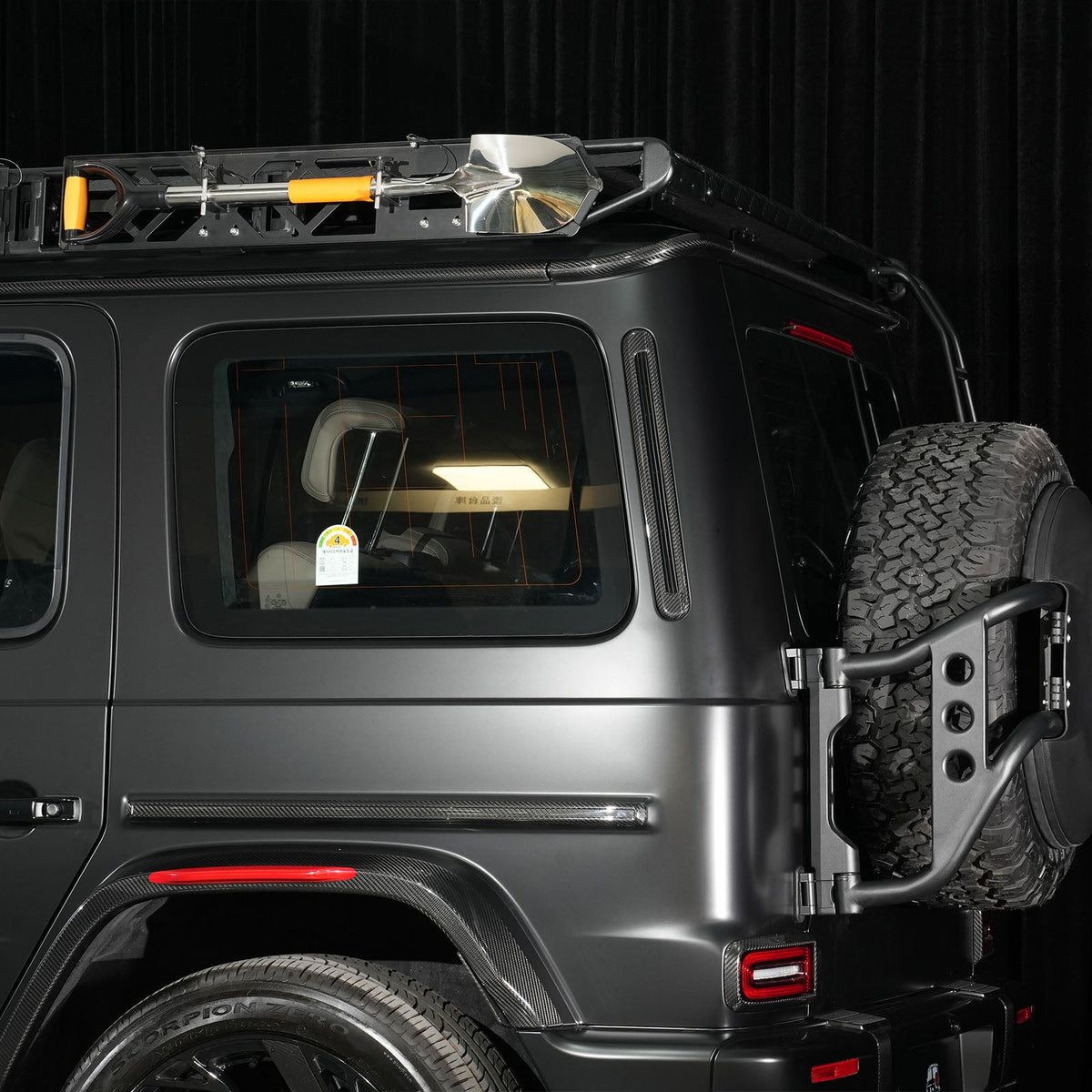 Garniture de sortie d'air latérale arrière en fibre de carbone pour Mercedes-Benz Classe G G63 G550 (à partir de 2025)