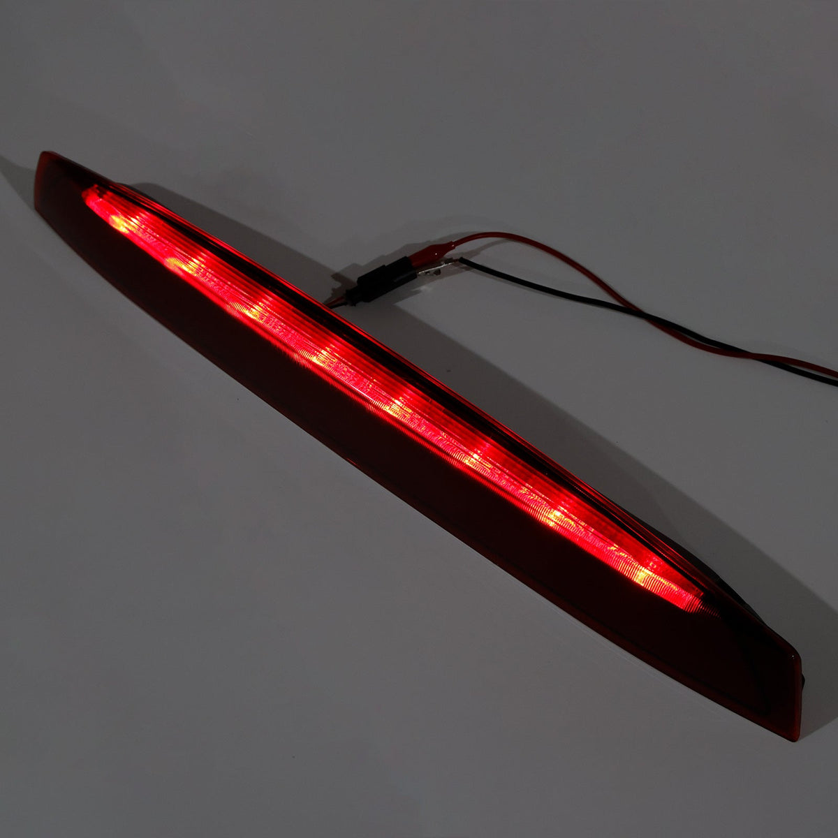 Troisième feu stop rouge pour Mercedes Vito (W447) 2014-2020, modèles à portes battantes.