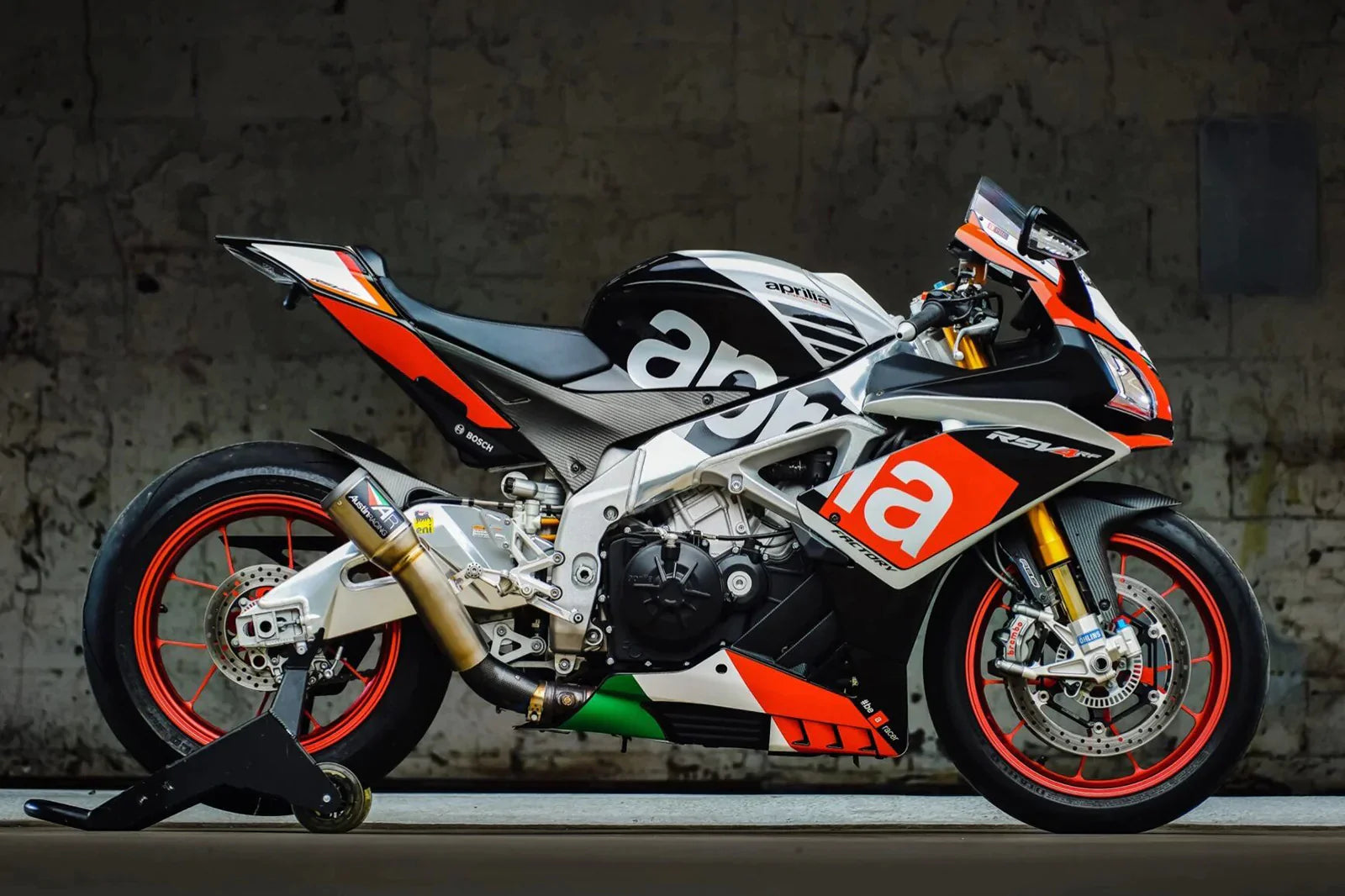 Amotopart Aprilia RSV4 1000 2016-2018 Kit de carénage