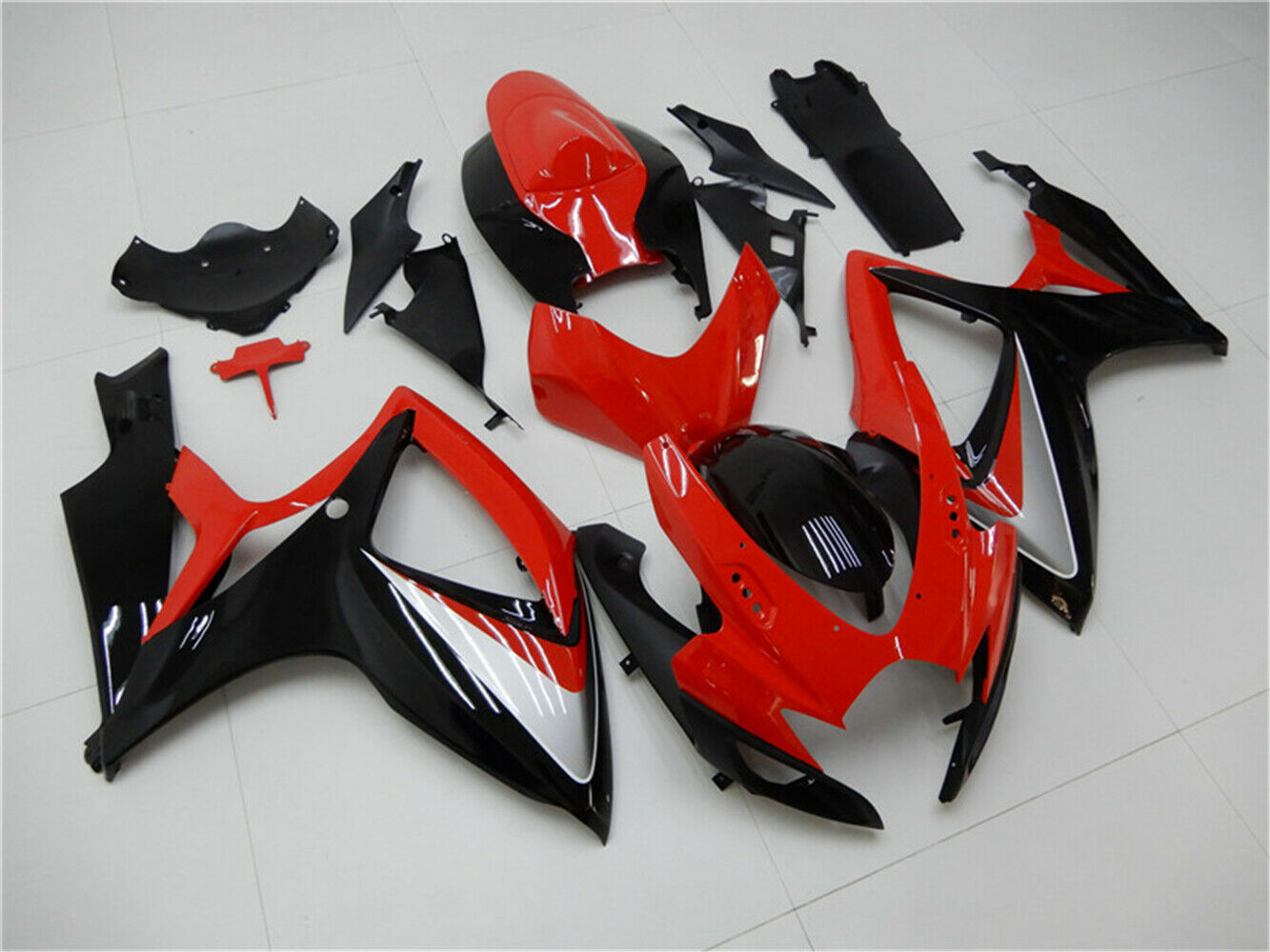 Amotopart Carena Suzuki GSXR600/750 2006-2007 Kit Plastiche Iniezione Rosso Nero Generico